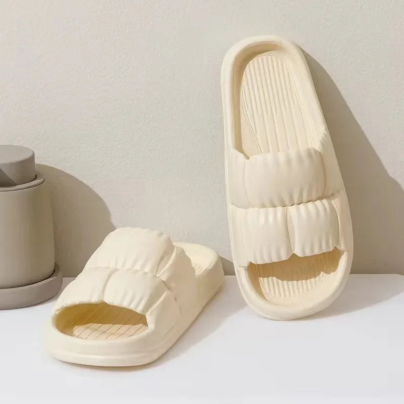 Zapatillas para mujer estilo acolchado
